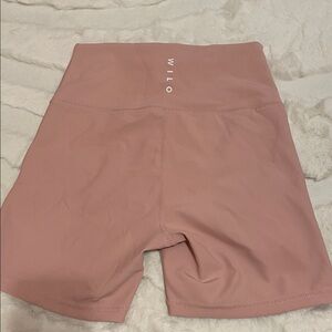 Wilo light pink ribbed shorts